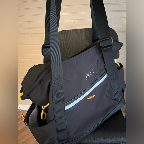 Issac Mizrahi IMNYC Bag / Lots of Pockets / Synthetic / Weekend / Baby Bag - Picture 10 of 10